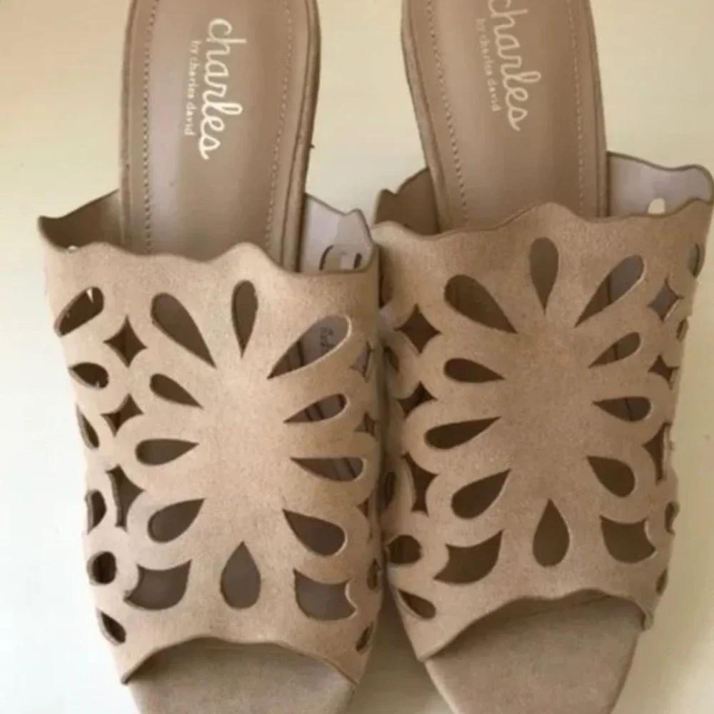 David April Cutout Wedge Sandal
